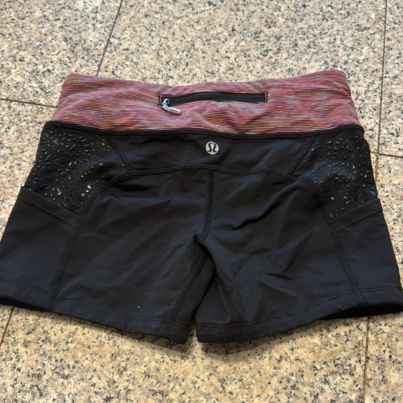 Lululemon What the Sport shorts size 4 NWOT - Picture 4 of 7